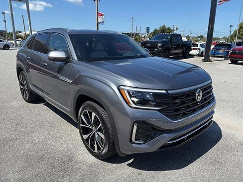 New 2025 Volkswagen Atlas Cross Sport SEL Premium R-Line image 8