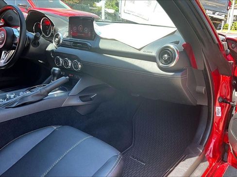 Used 2023 MAZDA MX-5 Miata Grand Touring w/ Weather Package RWD image 16