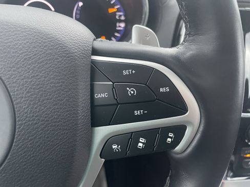 Used 2021 Jeep Grand Cherokee Summit AWD/4WD image 16