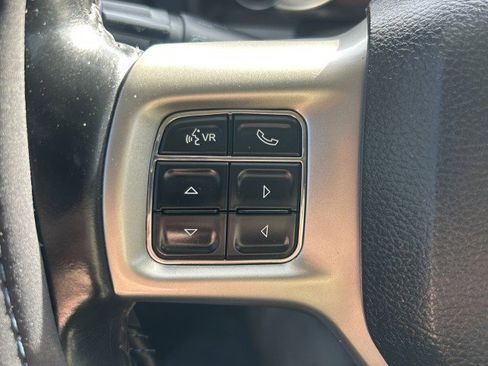 Used 2013 RAM 2500 Laramie w/ Convenience Group image 23