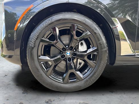 Used 2026 BMW X7 xDrive40i AWD/4WD image 22