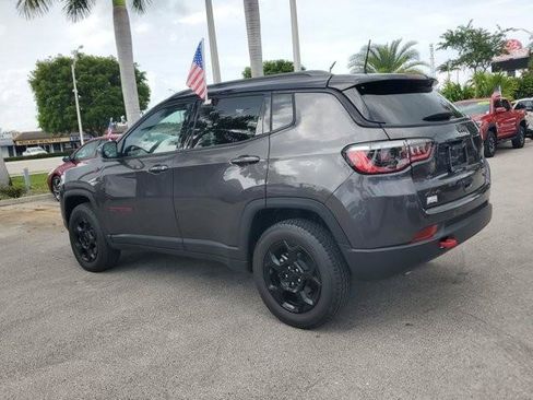 Used 2024 Jeep Compass Trailhawk AWD/4WD image 7