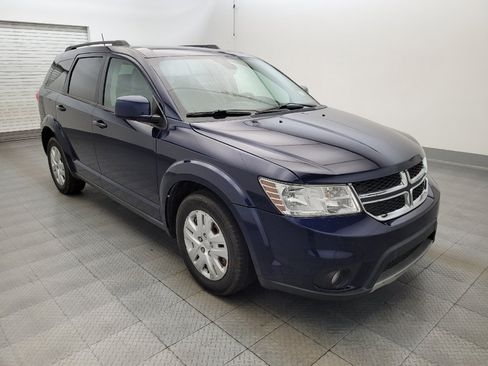 Used 2019 Dodge Journey SE w/ Connectivity Group FWD image 13