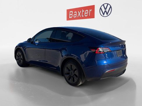 Used 2024 Tesla Model Y Long Range image 13