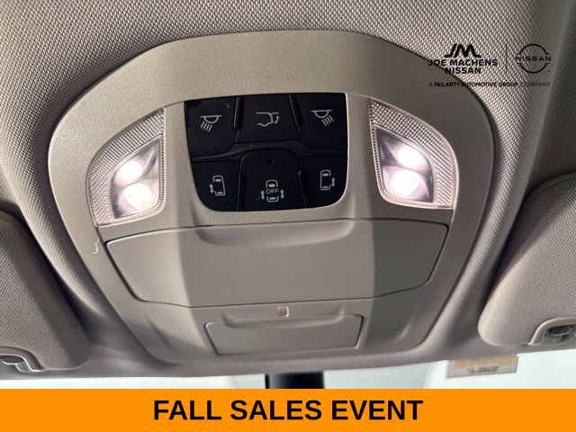 Used 2024 Chrysler Voyager LX FWD image 52