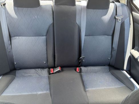 Used 2025 Nissan Versa SV FWD image 36