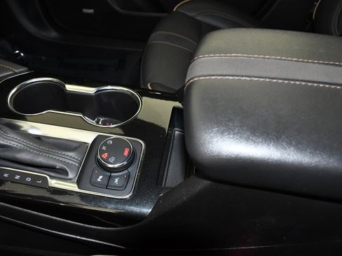 Used 2024 Chevrolet Blazer Premier AWD/4WD image 31