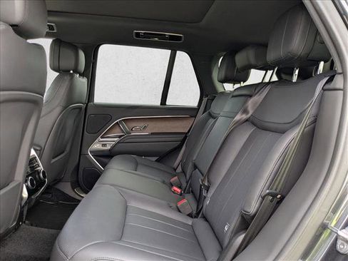 Certified 2023 Land Rover Range Rover SE AWD/4WD image 21