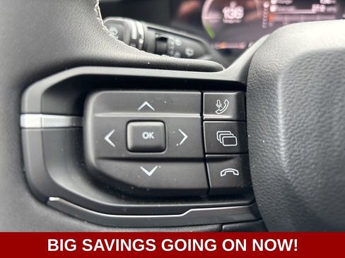 New 2026 Jeep Cherokee Overland image 18