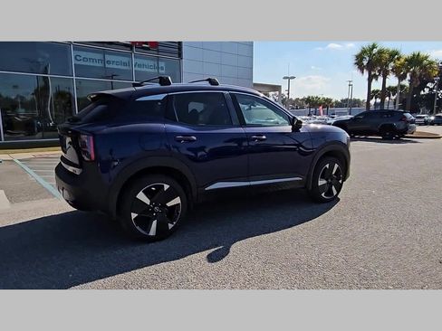 New 2026 Nissan Kicks SR image 32