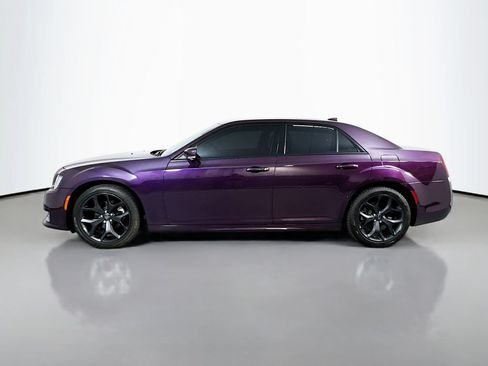 Used 2021 Chrysler 300 Touring L RWD image 7