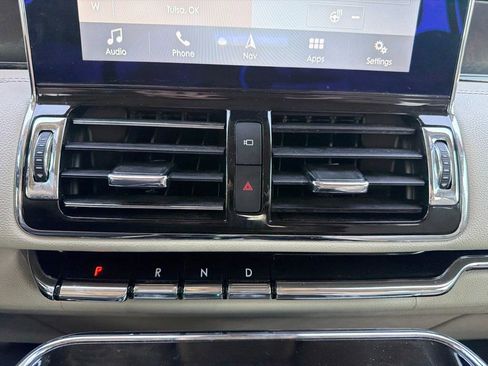Used 2019 Lincoln Navigator Reserve w/ Cargo Package AWD/4WD image 24
