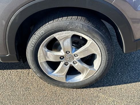 Used 2017 Honda HR-V LX image 37