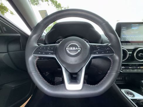 Used 2024 Nissan Sentra SR FWD image 15