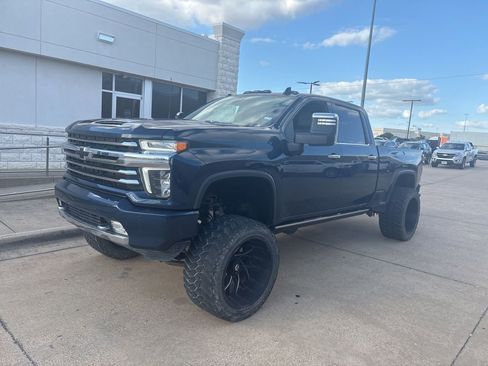 Used 2021 Chevrolet Silverado 3500 High Country w/ Z71 Off-Road Package AWD/4WD image 1