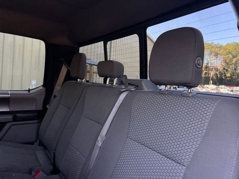 Used 2018 Ford F150 XLT w/ Equipment Group 302A Luxury AWD/4WD image 19