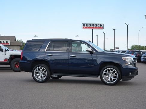 Used 2017 Chevrolet Tahoe LT AWD/4WD image 2