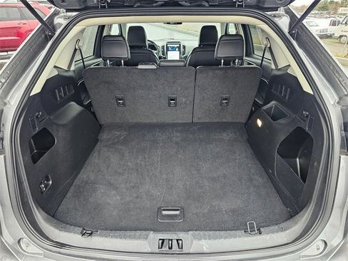 Used 2024 Ford Edge SEL image 30