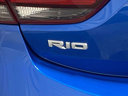 Used 2023 Kia Rio S w/ Technology Package FWD image 9