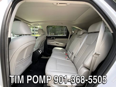 Used 2023 Kia Sorento S w/ Panoramic Sunroof Package FWD image 13