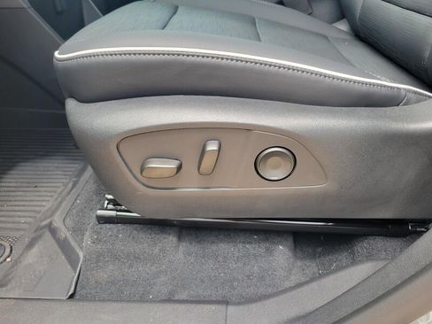 New 2026 Buick Enclave Sport Touring w/ Super Cruise Package image 24