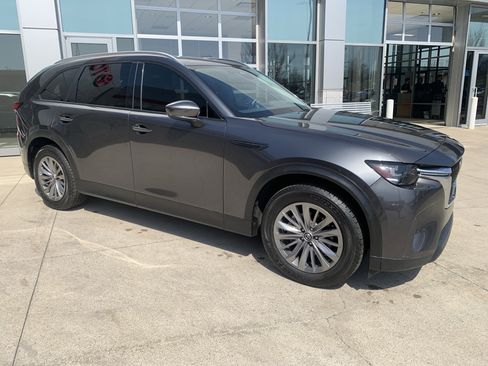 Used 2024 MAZDA CX-90 3.3 Turbo w/ Preferred Plus AWD/4WD image 2