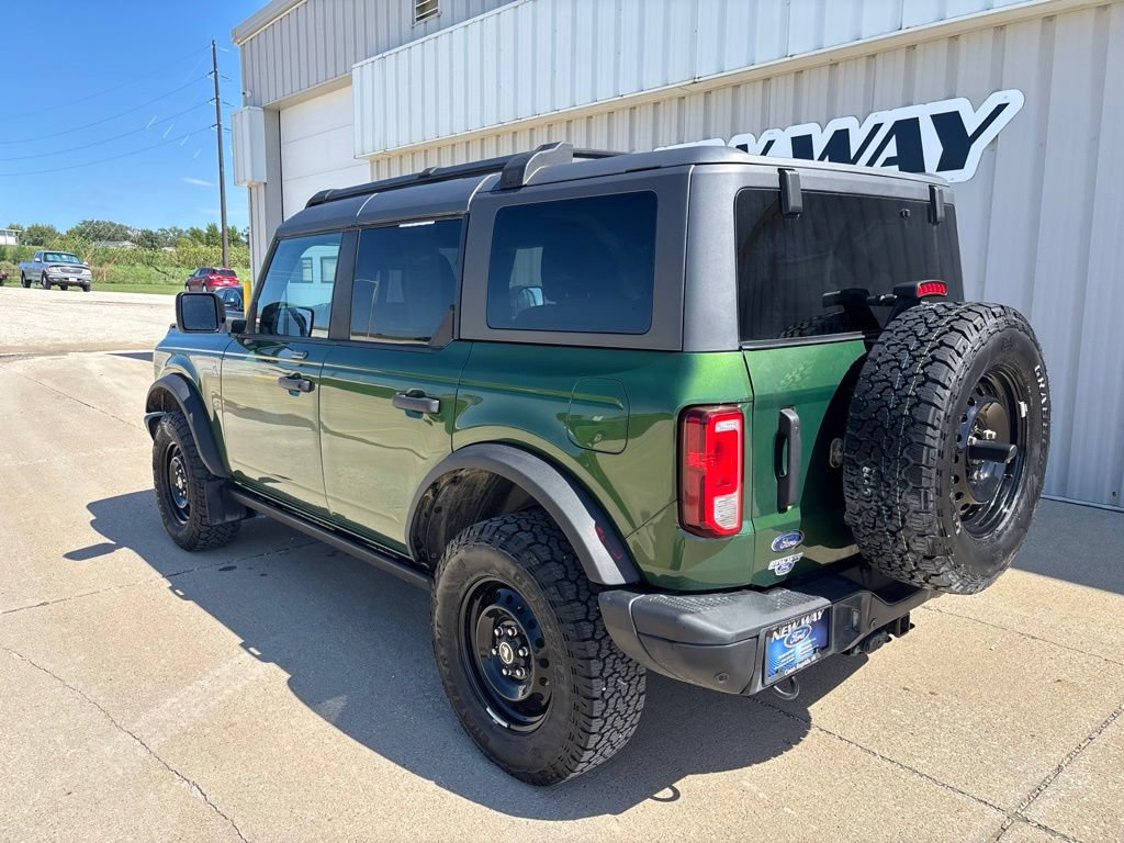 Used 2023 Ford Bronco Black Diamond AWD/4WD image 6