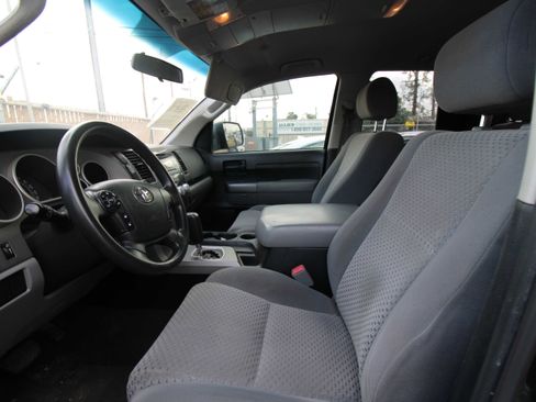 Used 2013 Toyota Tundra 2WD Double Cab image 8