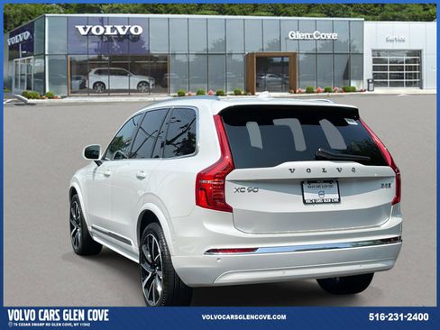 Certified 2025 Volvo XC90 B5 Plus w/ Protection Package Premier image 5
