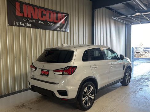 Used 2023 Mitsubishi Outlander Sport ES image 6