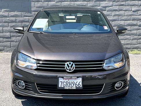 Used 2014 Volkswagen Eos Komfort FWD image 2