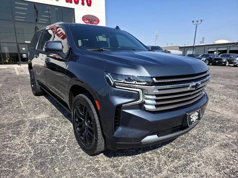 Used 2021 Chevrolet Suburban High Country image 1