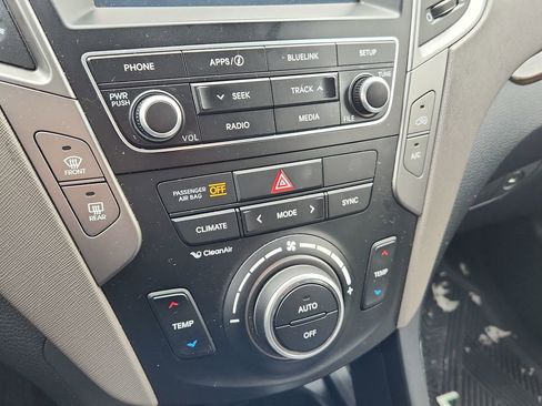 Used 2017 Hyundai Santa Fe Sport image 27