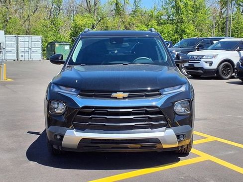 Used 2023 Chevrolet TrailBlazer LT FWD image 23
