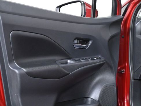 Used 2020 Nissan Versa SV image 30