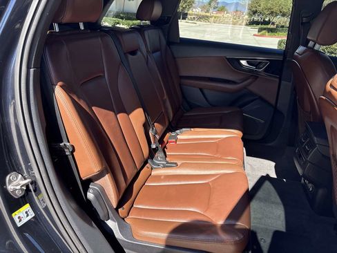 Used 2018 Audi Q7 3.0T Premium Plus w/ Premium Plus Package image 17
