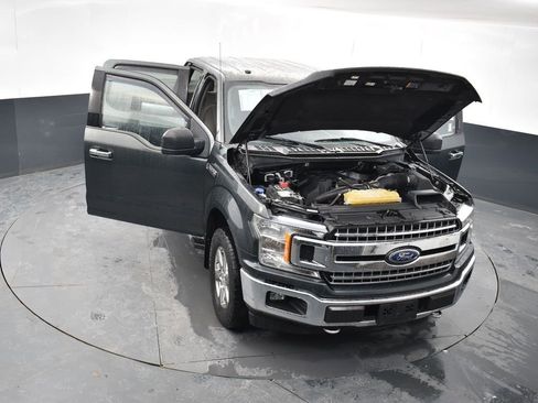 Used 2018 Ford F150 XLT w/ XTR Package image 17