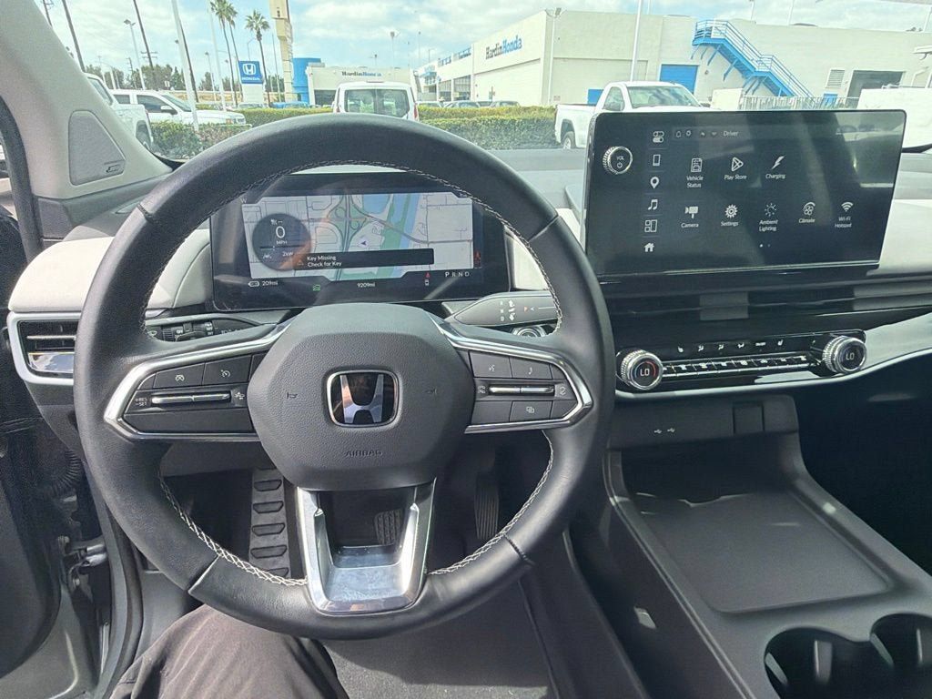 Used 2025 Honda Prologue Touring image 11