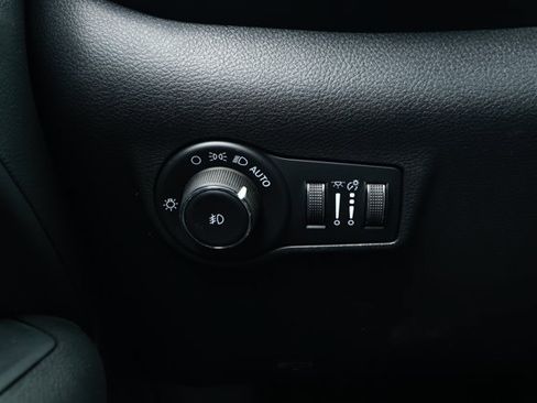 New 2026 Jeep Compass Latitude AWD/4WD image 15
