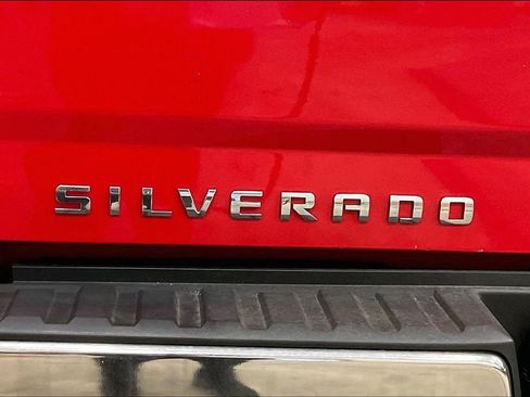 Used 2017 Chevrolet Silverado 1500 LT w/ All Star Edition AWD/4WD image 9