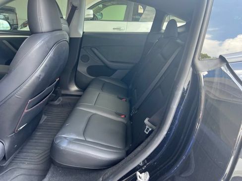 Used 2024 Tesla Model Y Performance AWD/4WD image 13