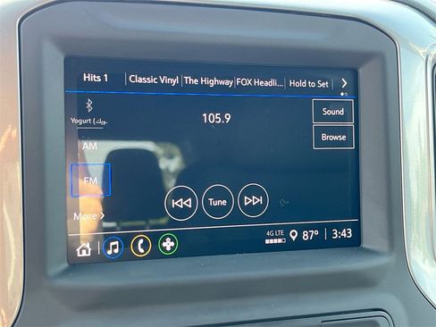 New 2025 Chevrolet Silverado 1500 Custom image 13