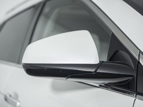 Used 2015 Cadillac SRX Premium image 18