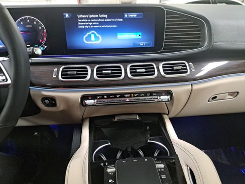 Used 2026 Mercedes-Benz GLE 350 4MATIC image 22