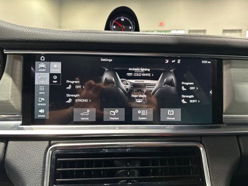 Used 2017 Porsche Panamera 4S AWD/4WD image 63