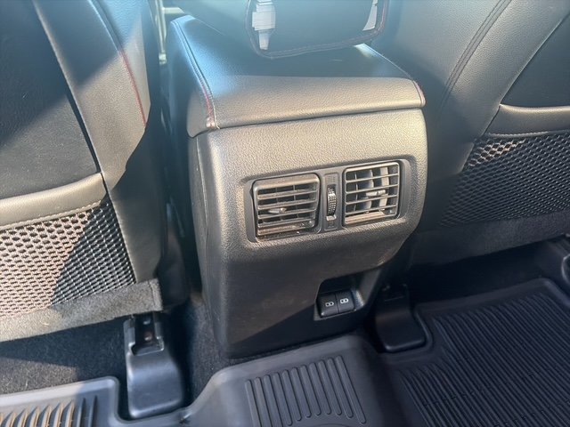 Used 2023 Toyota 4Runner TRD Off-Road Premium w/ Off Road Premium Plus Package AWD/4WD image 11