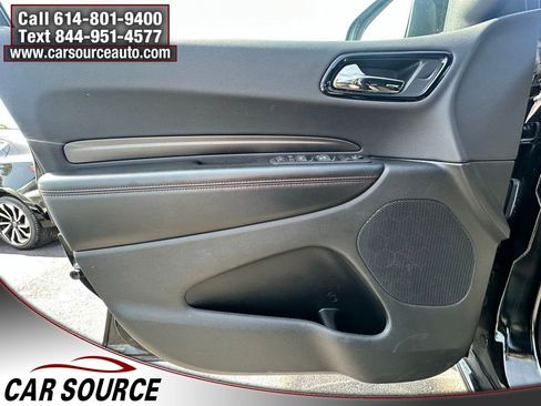 Used 2025 Dodge Durango GT RWD image 14
