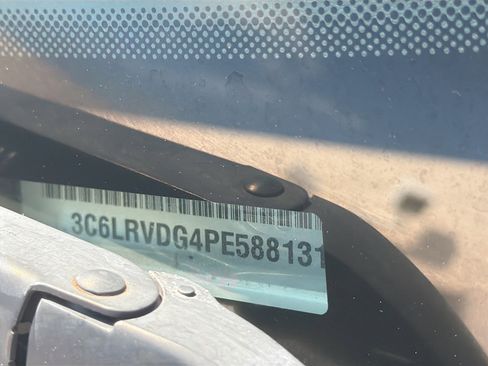 Used 2023 RAM ProMaster 2500 FWD image 30