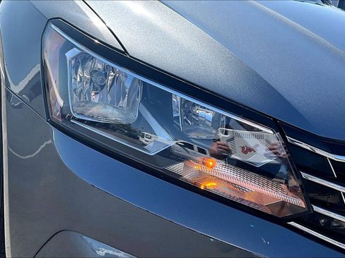 Used 2016 Volkswagen Passat 1.8T SE image 10