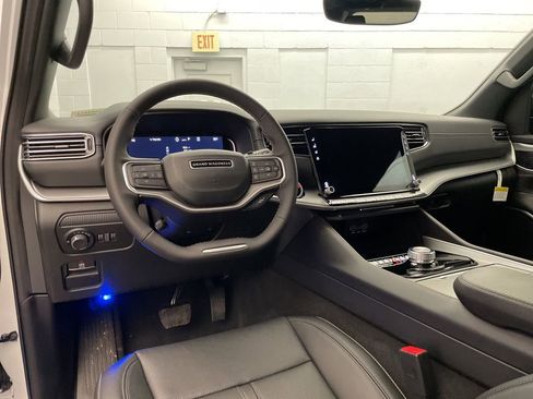 New 2026 Jeep Grand Wagoneer L 2WD image 12